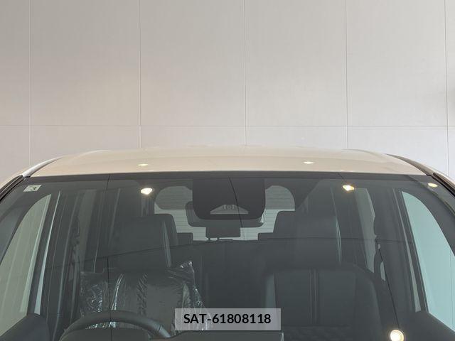 Toyota VOXY HYBRID 2026-03 5882586-11