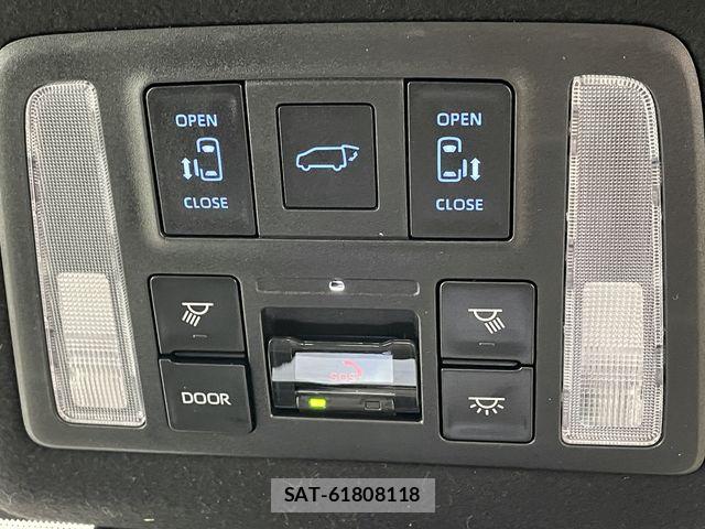 Toyota VOXY HYBRID 2026-03 5882586-15