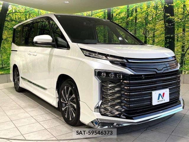 Toyota VOXY HYBRID 2022-11 6022933-15