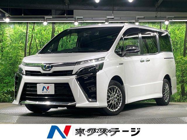Toyota VOXY HYBRID 2019-03 6022977-0