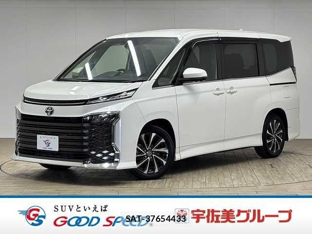 Toyota VOXY HYBRID 2022-05 6022884-0