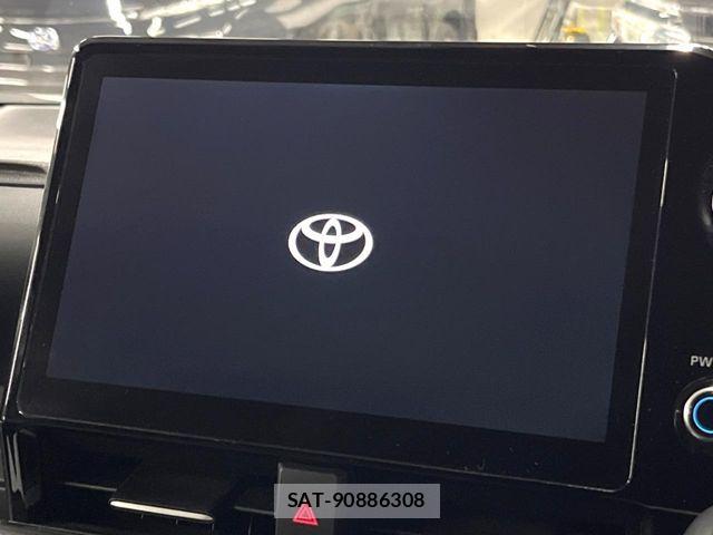 Toyota VOXY HYBRID 2023-02 6022929-3