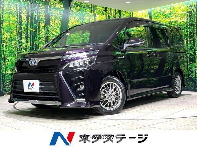 Toyota VOXY HYBRID 2017-11 6221129-0