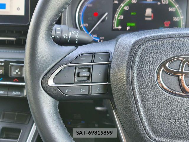 Toyota VOXY HYBRID 2023-03 6221102-18