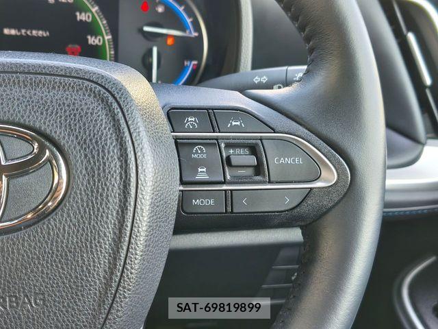 Toyota VOXY HYBRID 2023-03 6221102-19