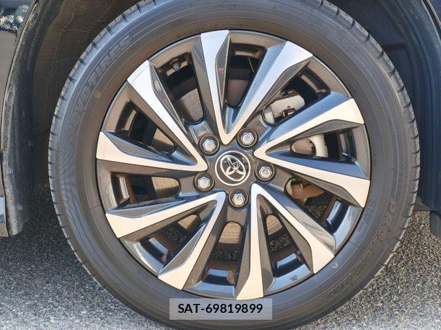 Toyota VOXY HYBRID 2023-03 6221102-26