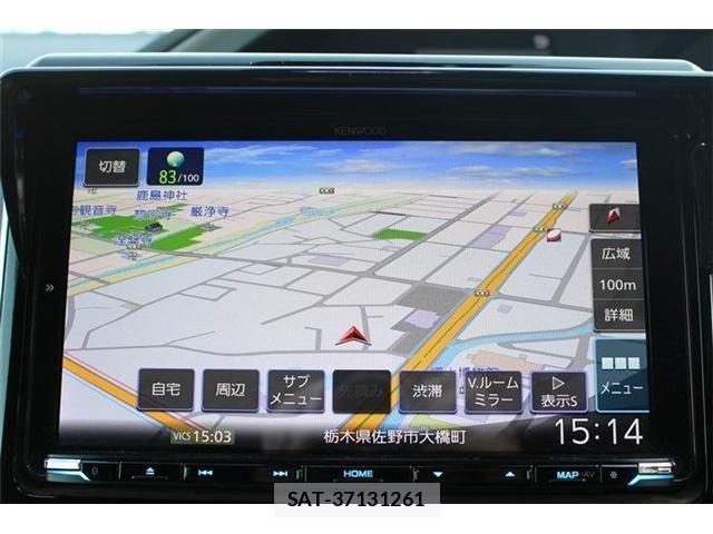 Toyota VOXY HYBRID 2020-02 6221125-1