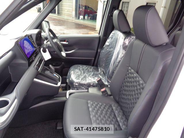 Toyota VOXY HYBRID 2026-02 6221086-9