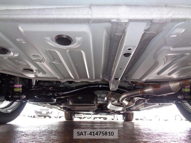 Toyota VOXY HYBRID 2026-02 6221086-28