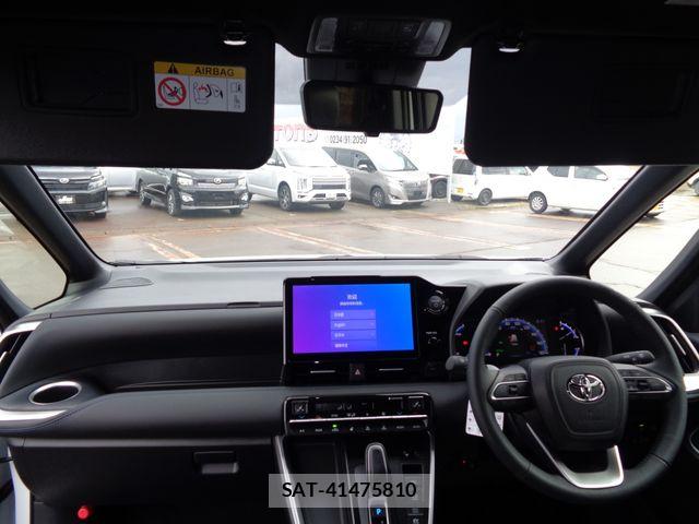 Toyota VOXY HYBRID 2026-02 6221086-8