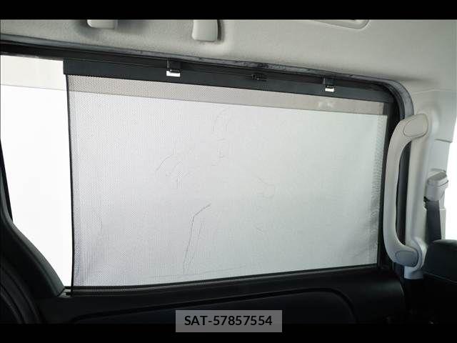 Toyota VOXY HYBRID 2016-07 6248387-9