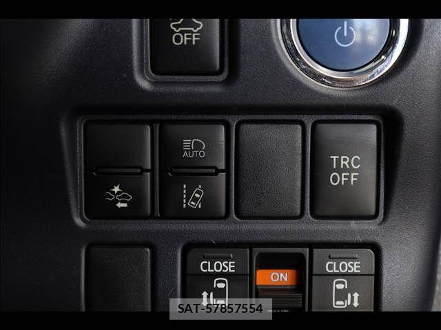 Toyota VOXY HYBRID 2016-07 6248387-14