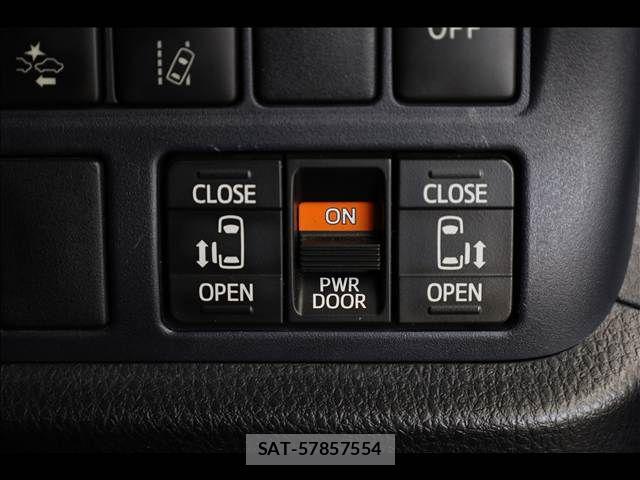 Toyota VOXY HYBRID 2016-07 6248387-3