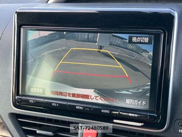 Toyota VOXY HYBRID 2018-02 6248385-8