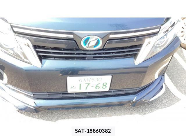 Toyota VOXY HYBRID 2015-07 6266360-13