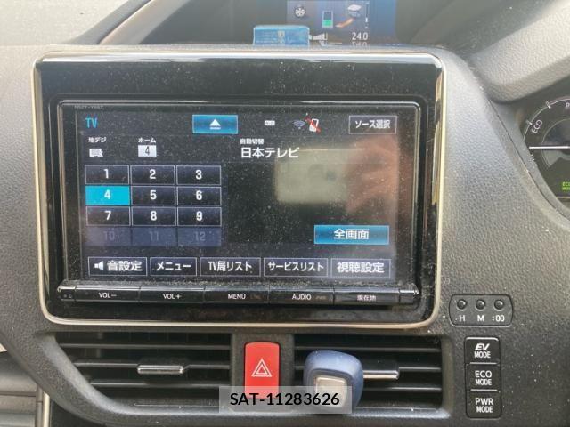 Toyota VOXY HYBRID 2018-03 6277684-20