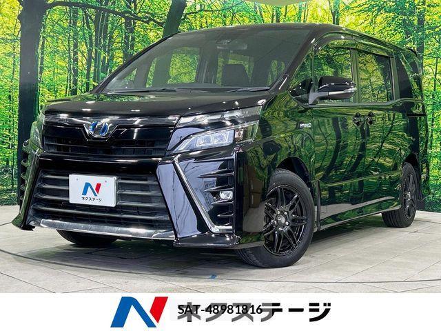 Toyota VOXY HYBRID 2017-09 6273282-0