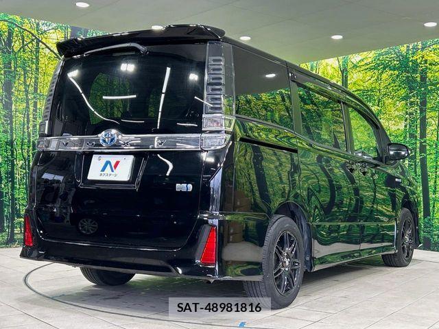 Toyota VOXY HYBRID 2017-09 6273282-17