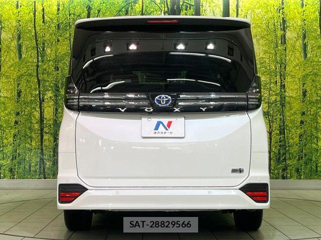 Toyota VOXY HYBRID 2024-01 6273276-14