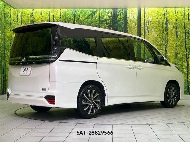 Toyota VOXY HYBRID 2024-01 6273276-16
