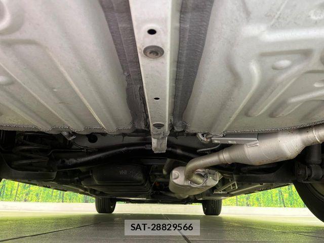 Toyota VOXY HYBRID 2024-01 6273276-18