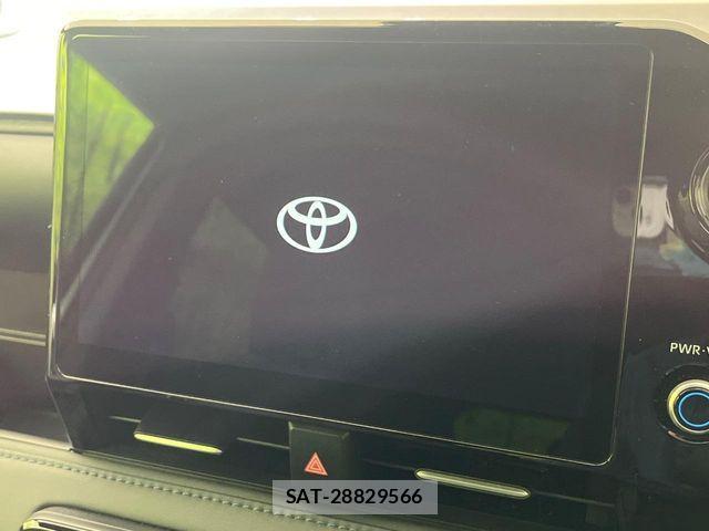 Toyota VOXY HYBRID 2024-01 6273276-3