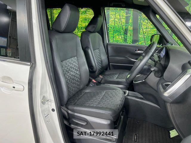 Toyota VOXY HYBRID 2024-07 6307208-7