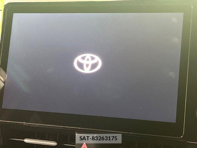 Toyota VOXY HYBRID 2023-06 6307211-2