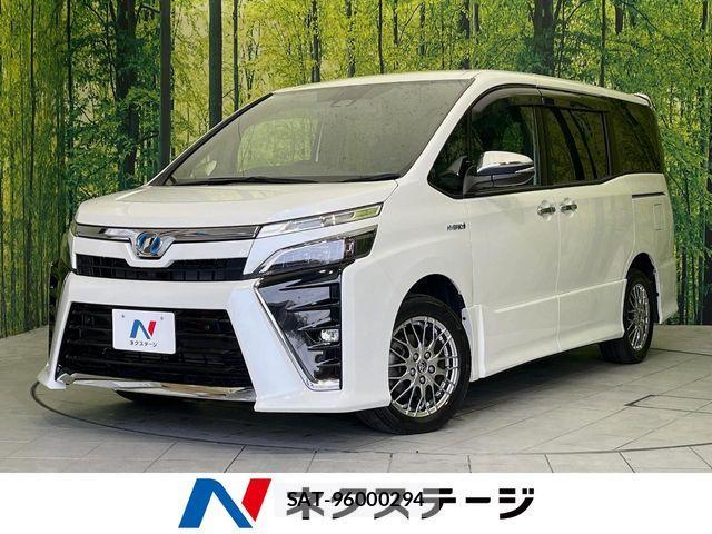 Toyota VOXY HYBRID 2019-04 6307232-0