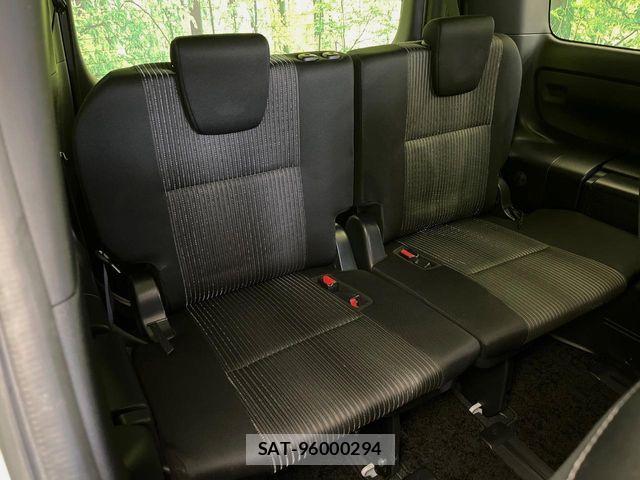 Toyota VOXY HYBRID 2019-04 6307232-9