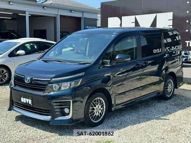Toyota VOXY HYBRID 2016-01 6307236-19