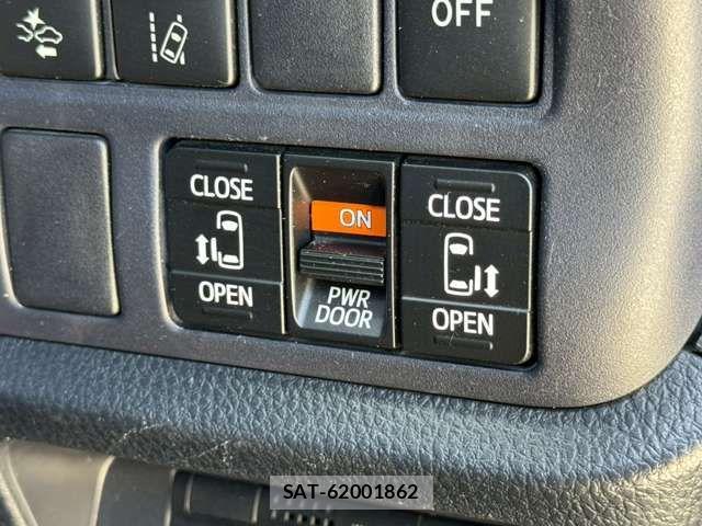 Toyota VOXY HYBRID 2016-01 6307236-5