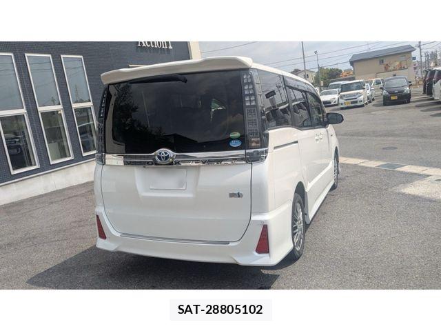 Toyota VOXY HYBRID 2016-01 6504791-6