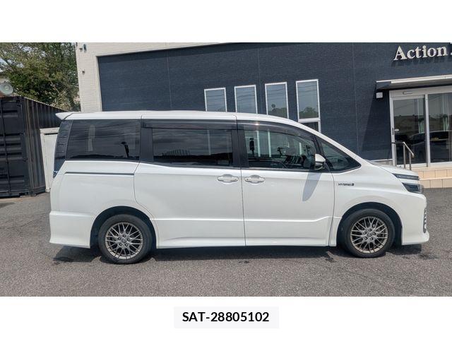 Toyota VOXY HYBRID 2016-01 6504791-7
