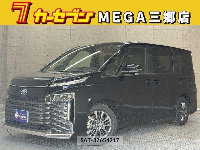 Toyota VOXY HYBRID 2022-04 6504771-0