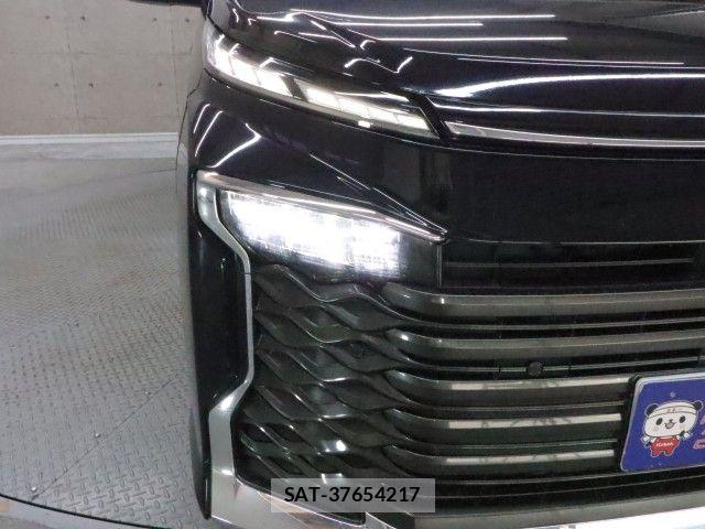 Toyota VOXY HYBRID 2022-04 6504771-27