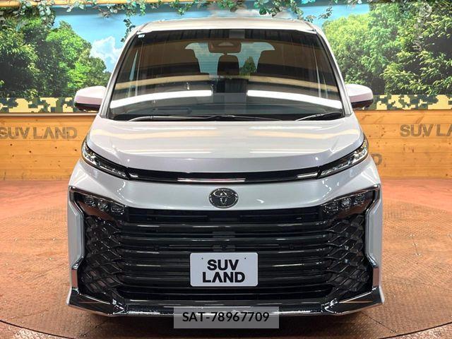 Toyota VOXY HYBRID 2026-03 6504740-14