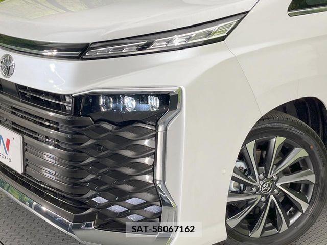 Toyota VOXY HYBRID 2026-01 6547356-12