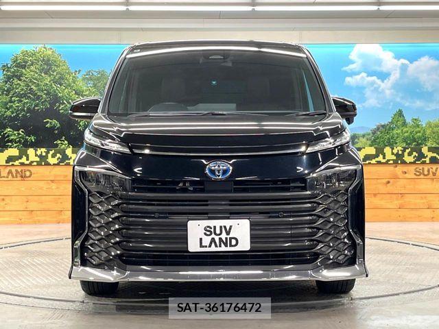 Toyota VOXY HYBRID 2024-09 6547378-13