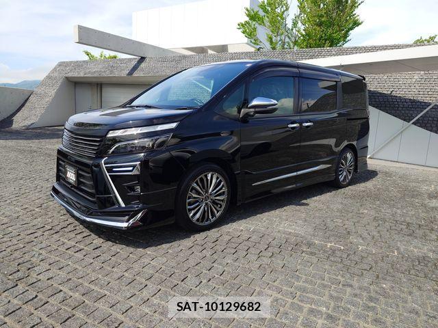 Toyota VOXY HYBRID 2018-06 6547396-1