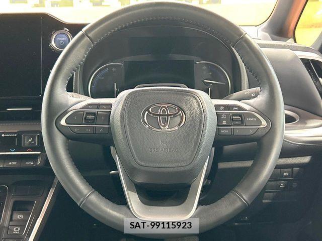 Toyota VOXY HYBRID 2022-11 6615628-10