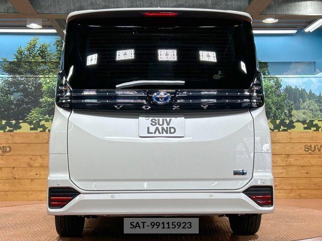 Toyota VOXY HYBRID 2022-11 6615628-14