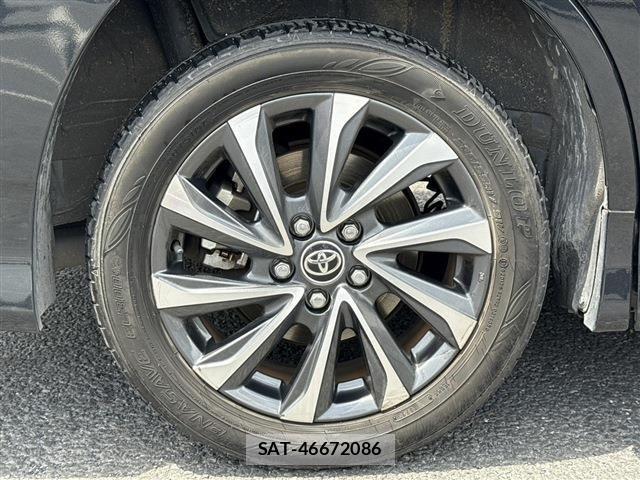 Toyota VOXY HYBRID 2023-09 6615643-28