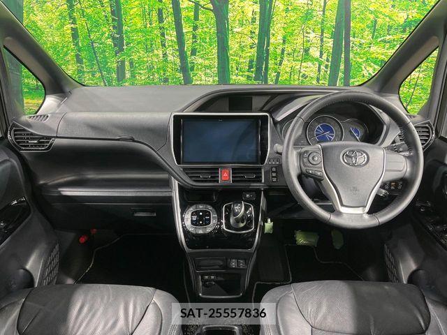 Toyota VOXY HYBRID 2018-03 6615658-1