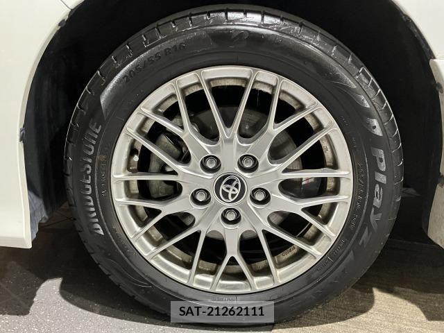 Toyota VOXY HYBRID 2021-07 6615651-20