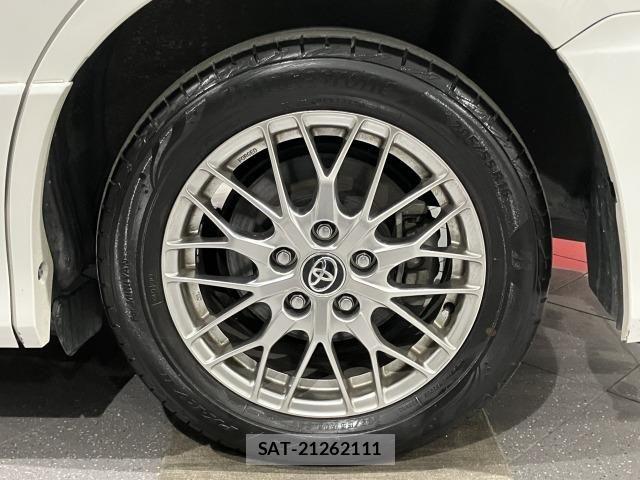 Toyota VOXY HYBRID 2021-07 6615651-21