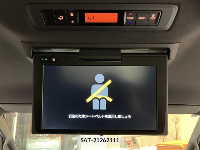 Toyota VOXY HYBRID 2021-07 6615651-4
