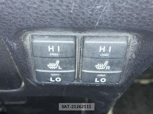 Toyota VOXY HYBRID 2021-07 6615651-7