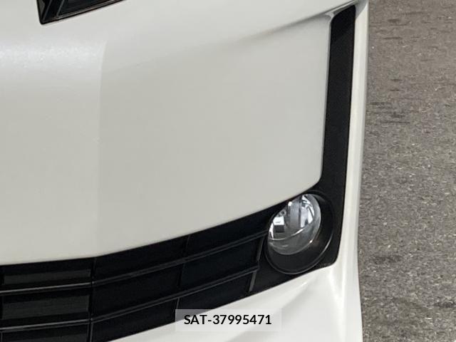 Toyota VOXY HYBRID 2014-05 6615669-10