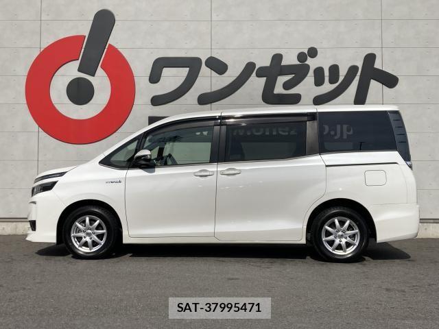 Toyota VOXY HYBRID 2014-05 6615669-17